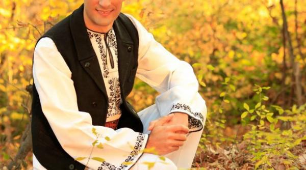 doliu in muzica populara a fost rapus de cancer la doar 40 de ani