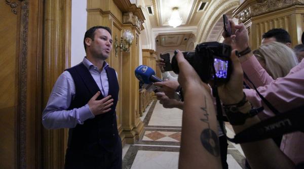 robert negoita tot ce inseamna politica azi starneste antipatii din cauza liderilor politici