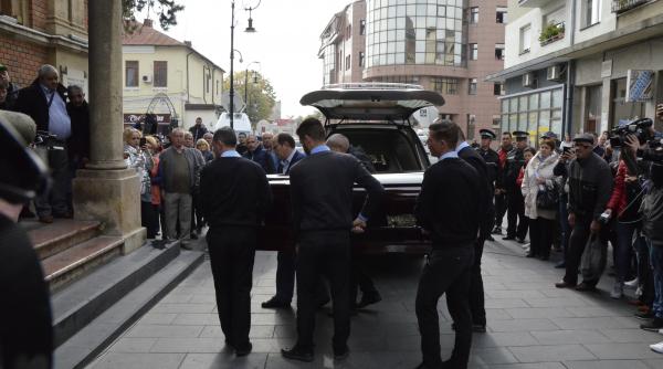 ilie balaci condus pe ultimul drum ziua in care se retrage un mare campion
