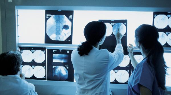 cnas banii asiguratilor cheltuiti mai eficient