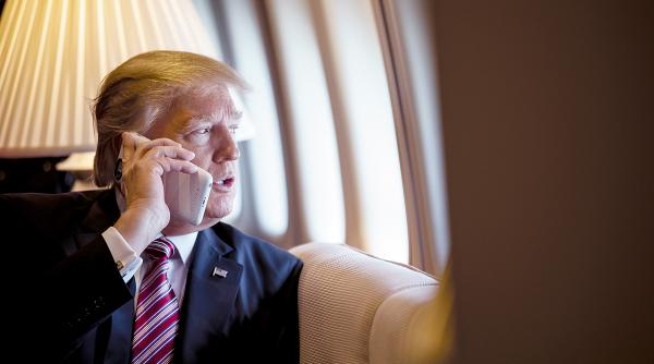 telefonul lui trump e ascultat