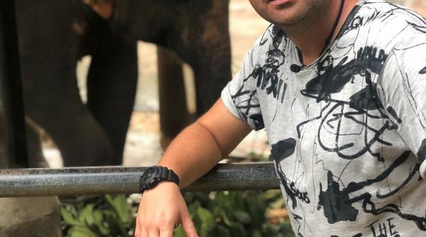 andrei stefanescu a descoperit cum sa se descurce cu mancarea picanta din asia