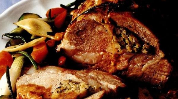 reteta zilei rasol de vitel cu sos vanatoresc