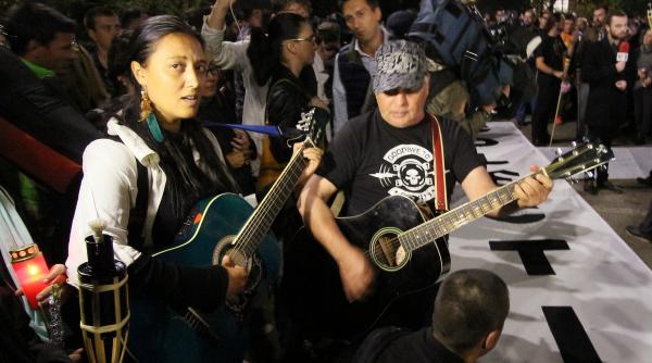 mars impresionant in memoria victimelor tragediei din clubul colectiv