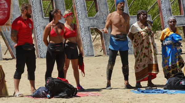 lemurii au pierdut o pe daniela crudu dupa evadarea din ultimul trib s au lepadat de mine au spus ca sunt o povara