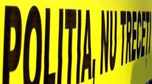 tragedie in arges un politist si fiul sau de 3 ani gasiti morti intr un apartament