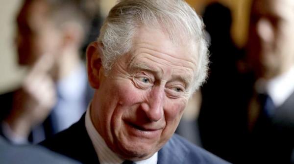 printul charles si a invatat fiii sa adune deseuri si sa ocroteasca mediul