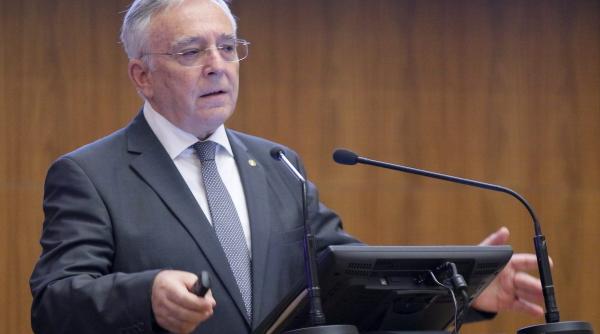 isarescu anunta dobanda cheie si planurile sale nu stiu ce voi face