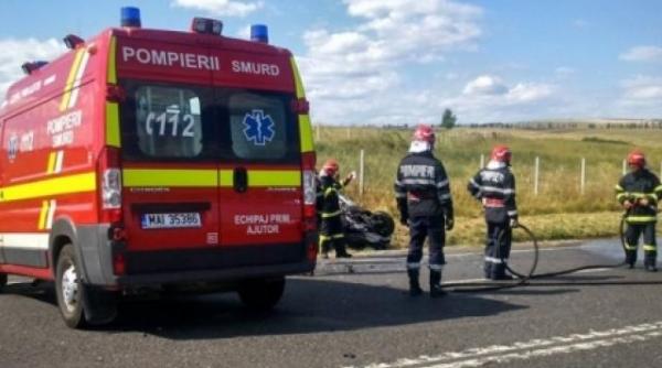 accident teribil o soferita incarcerata si doua persoane ranite dupa ciocnirea a doua autovehicule pe valea oltului
