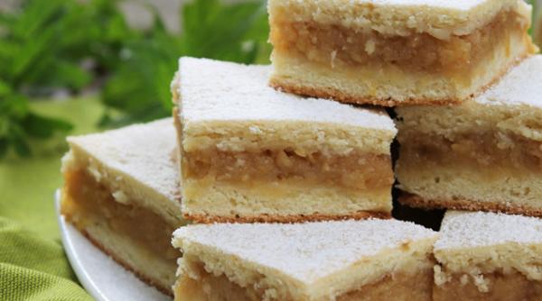 reteta zilei prajitura cu mere