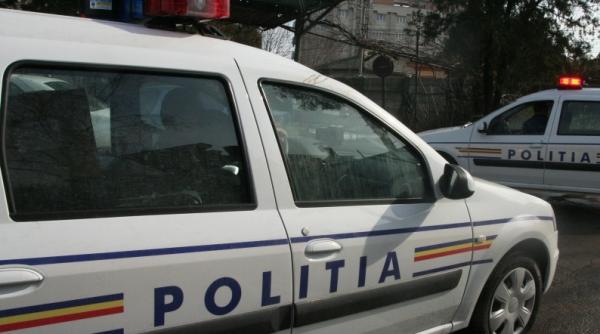 vaslui un barbat a fost retinut dupa ce ar fi furat bani din doua scoli si un spital