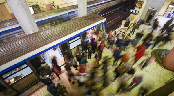 bucurosi de haos cat castiga bugetul din greva de la metrou