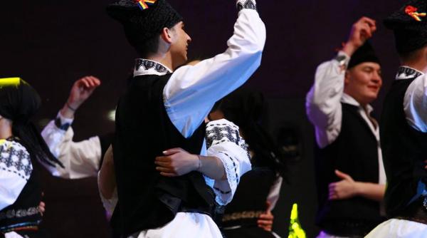 festivalul marii uniri sambata si duminica in parcul crangasi