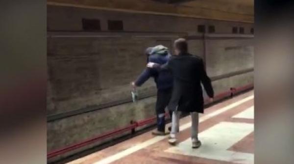 incident grav intr o statie de metrou