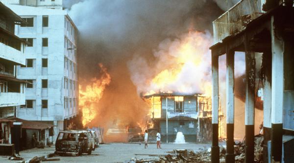 sua trebuie sa plateasca reparatii pentru invadarea panama in 1989