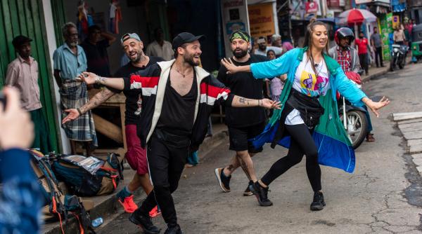 cocuta bogdan boanta crbl si oase au inventat o noua metoda de a opri masini in asia express