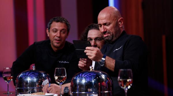 un pictor cu handicap la maini gateste la chefi la cutite