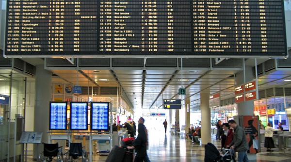 captura impresionanta de droguri pe aeroportul henri coanda
