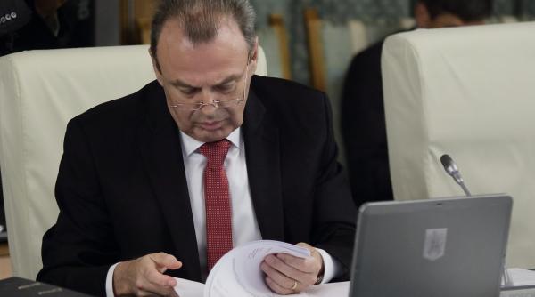 ministrul transporturilor lucian sova isi va inainta joi demisia premierului viorica dancila