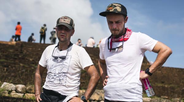 serban copot s a trezit cu un greier in ureche in asia express