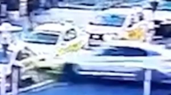 un sofer beat a facut dezastru in parcarea unui mall