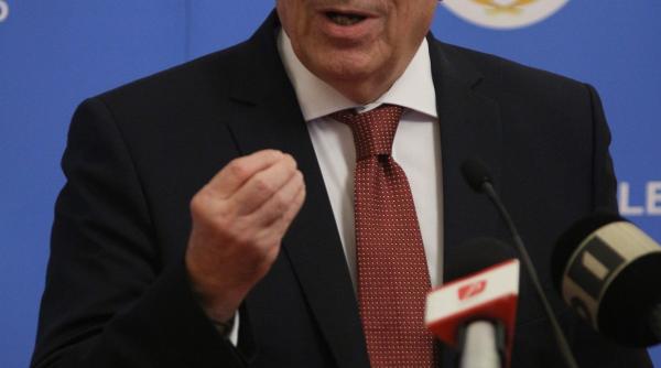 coruptia paravanul luptei pentru putere