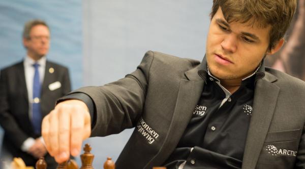 magnus carlsen si a aparat titlul de campion mondial la sah