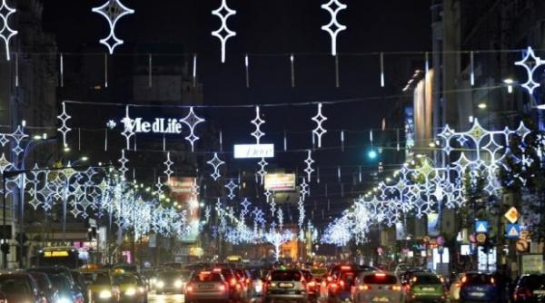 astazi se aprind luminile de sarbatori in capitala