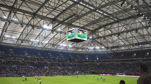 o tanara a fost agresata sexual pe stadionul echipei schalke 04