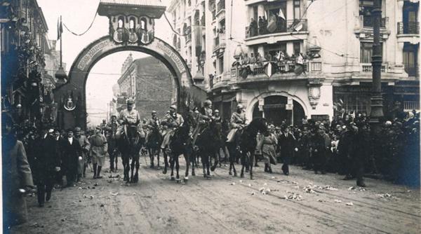 romanii unirii si ai centenarului vazuti de elevi olimpici la istorie