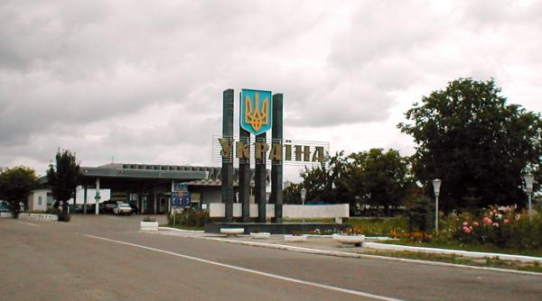 ucraina interzice intrarea in tara a barbatilor rusi