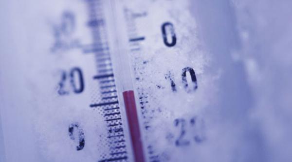 alarmant temperaturile scazute sunt asociate cu o crestere a riscului de deces
