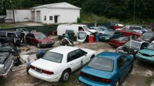 masinile batrane interzise in centrul madridului