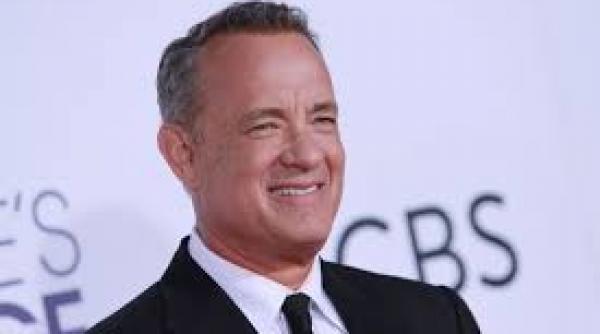 studioul disney in negocieri cu tom hanks pentru a l interpreta pe geppetto intr un nou film pinocchio