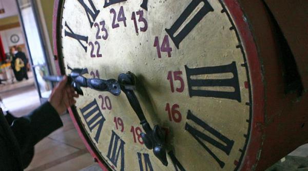 renuntarea la modificarea orei de vara nu se va face mai devreme de 2021