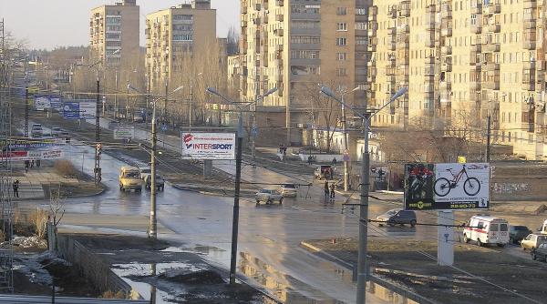 autoritatile roaga femeile sa stea in casa un atacator a facut zeci de victime