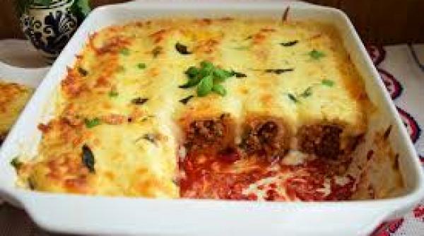 reteta zilei cannelloni cu carne si sos bechamel