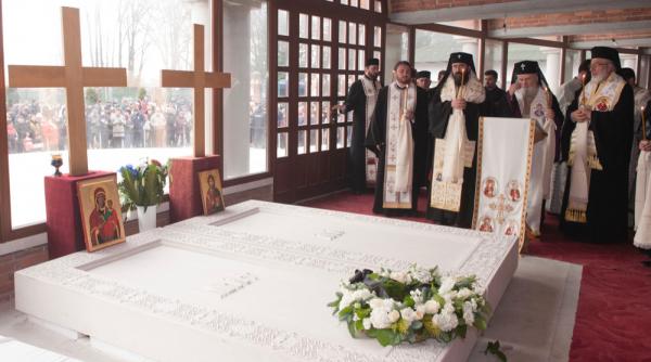 noua catedrala regala de la curtea de arges a fost sfintita