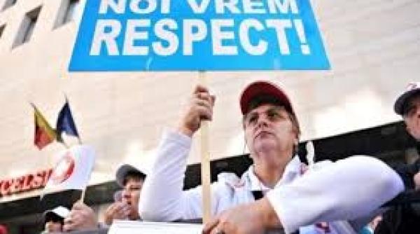 sindicatele din sanatate ameninta ca vor lua masuri daca guvernul va ingheta salariile