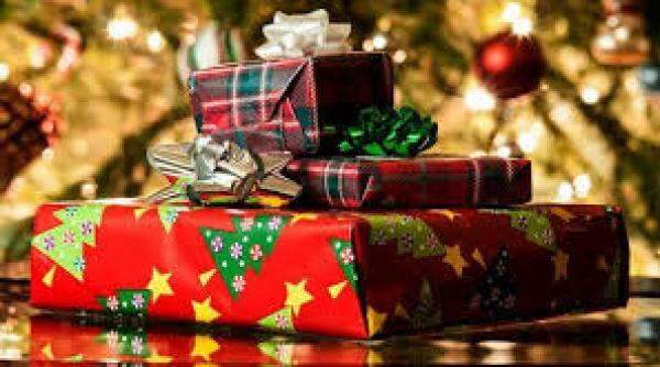 romanii sunt primii la nivel european care se indatoreaza pentru cumparaturile din decembrie