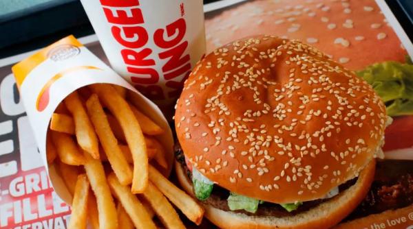 un barbat a platit peste 1000 de dolari pentru un meniu la burger king