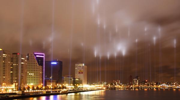 o tanara baterista a fost injunghiata intr un camin studentesc