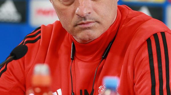 presa spaniola jose mourinho ar trebui sa primeasca 26 de milioane de euro pentru ca a fost demis