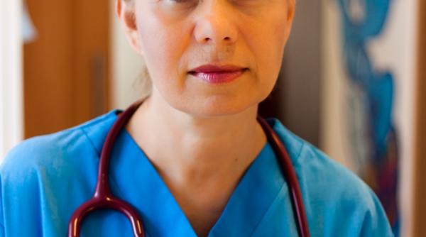 dr valeria herdea gripa se raspandeste extrem de rapid cand stranutam putem imbolnavi pana la 200 de oameni in jurul nostru