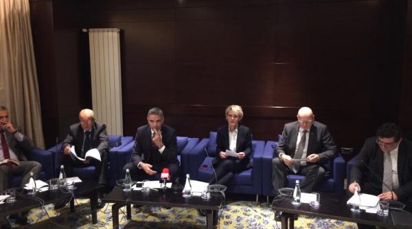 semnal de la oamenii de afaceri stop oug mediul economic supus abuzului