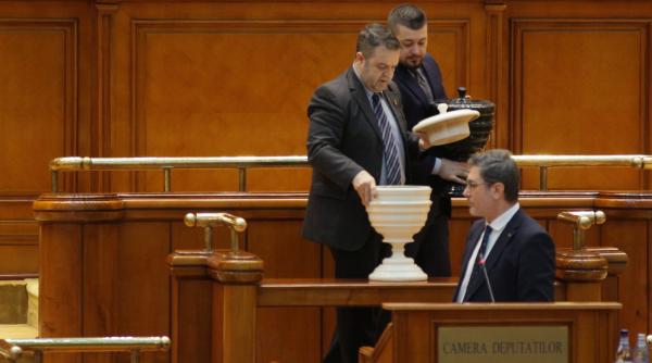 dancila merge mai departe