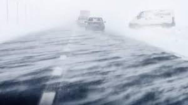 cod galben de vant puternic pentru 14 judete