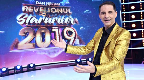 masti spectaculoase si zeci de vedete la revelionul starurilor 2019 prezentat de dan negru