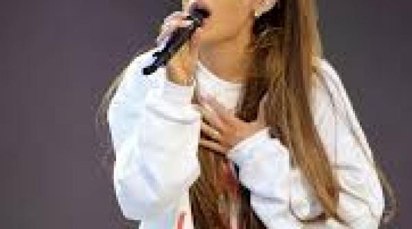 ariana grande a anulat un concert din acest weekend in las vegas din motive de sanatate