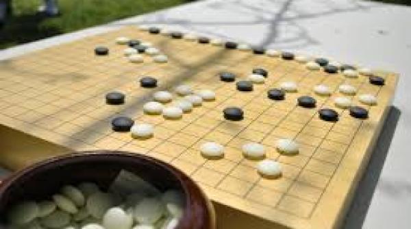 o fetita de 9 ani va deveni cea mai tanara jucatoare profesionista de go